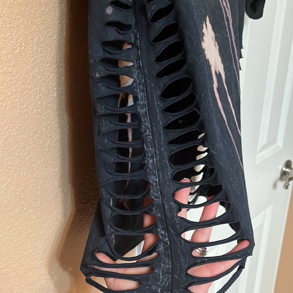 Affliction standard series vintage distressed & bleached comfy Tshirt - Picture 4 of 6